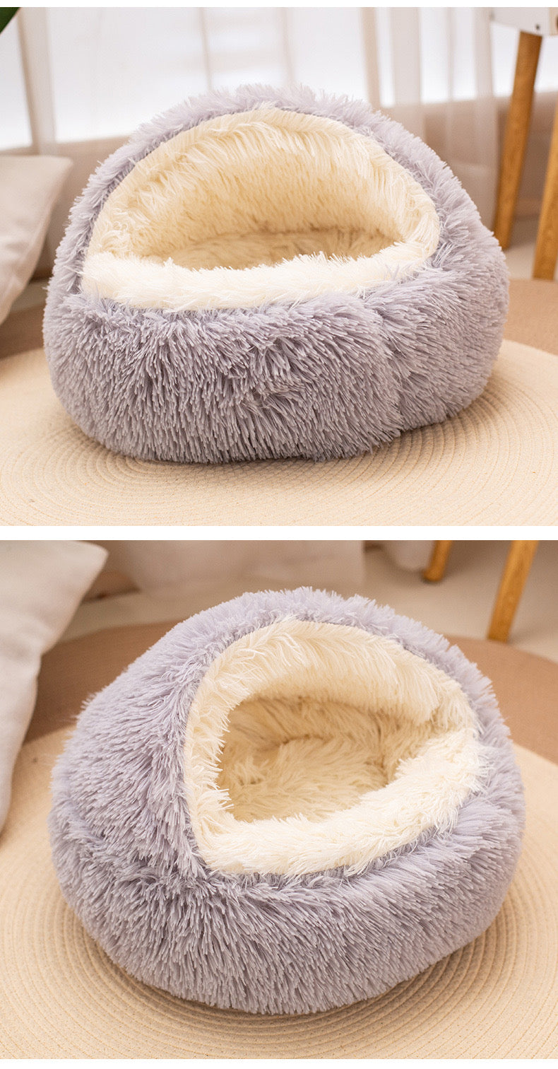 All-Season Insulated Shell-Shaped Semi-Enclosed  Bed - Stylish & Cozy Retreat for Cats & Dogs